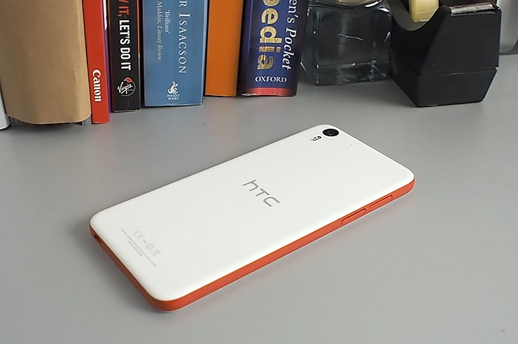 HTC Desire Eye (7).jpg